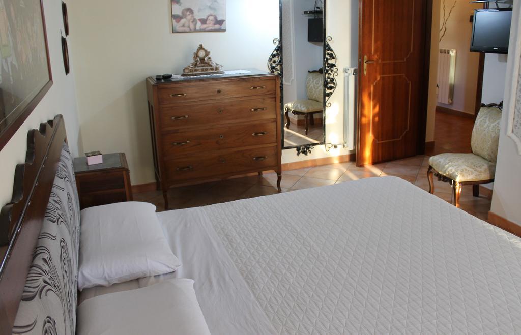 Villa Le Giare Ospitalita Diffusa アジェーロラ エクステリア 写真