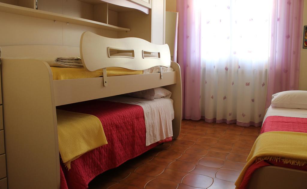 Villa Le Giare Ospitalita Diffusa アジェーロラ エクステリア 写真