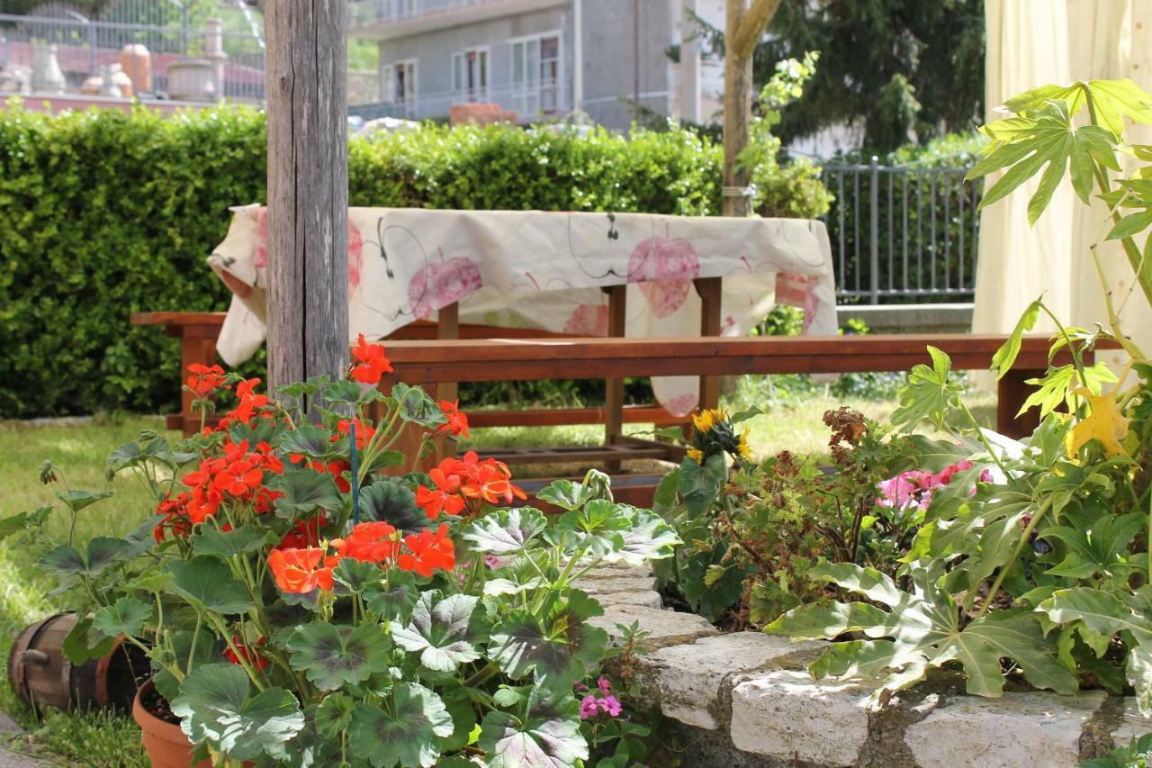 Villa Le Giare Ospitalita Diffusa アジェーロラ エクステリア 写真